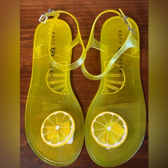 Katy Perry Collections Yellow Lemon Slice Sandals - Picture 4 of 4